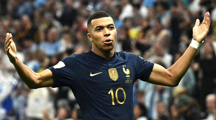 Mbappe bị chỉ trích