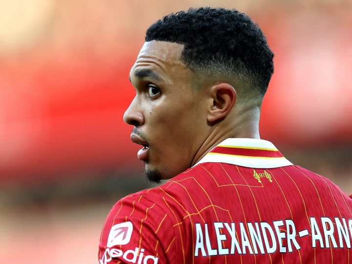 Paris Saint-Germain đang theo đuổi Trent Alexander-Arnold