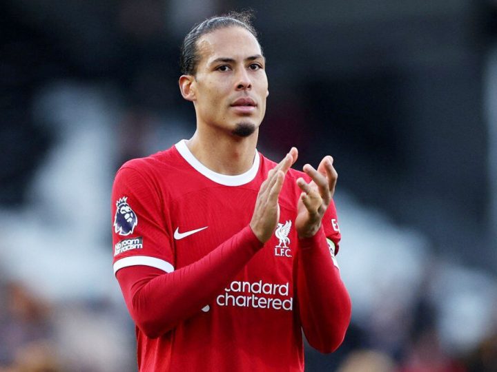 Van Dijk là thủ lĩnh đáng tin cậy của Liverpool