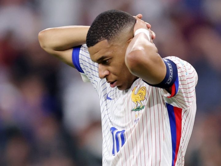 Mbappe quyết định tạm rời tuyển Pháp